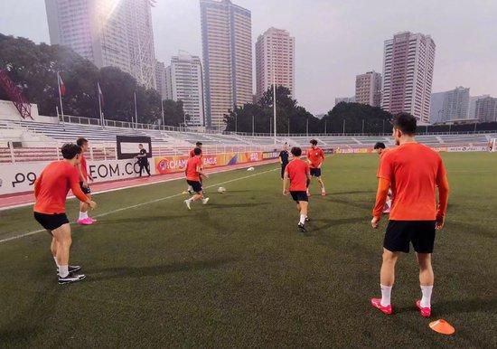 国产亚洲精品午夜一区